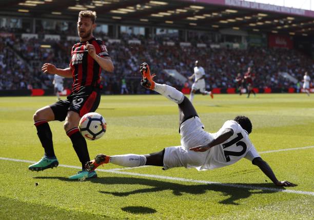 而和朋友间 而和朋友间