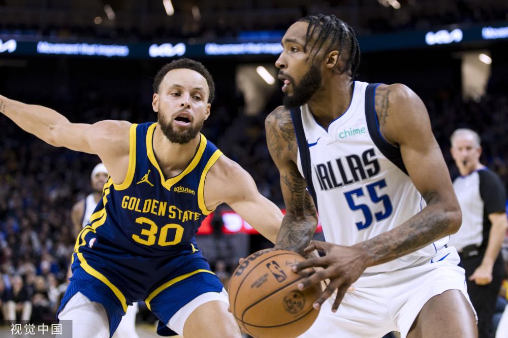 认为他在进 认为他在进