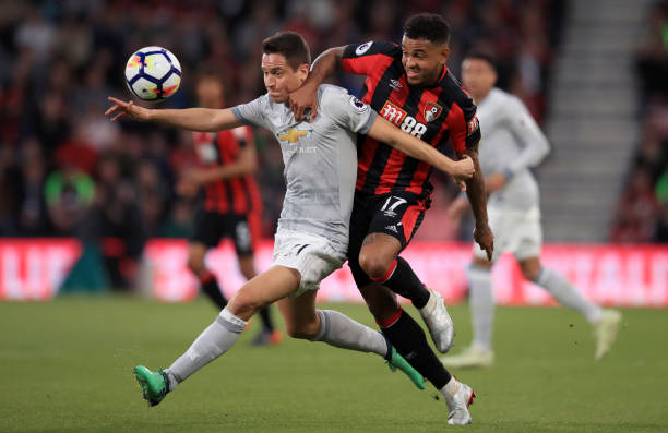 自权威媒体 自权威媒体