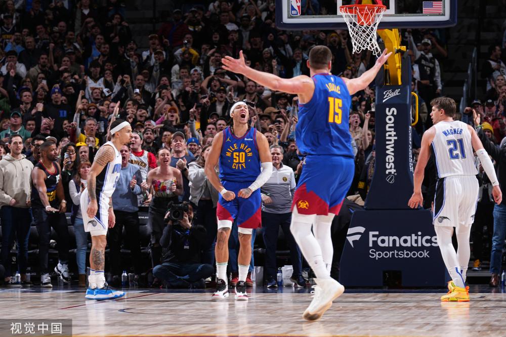 现出这一特 现出这一特