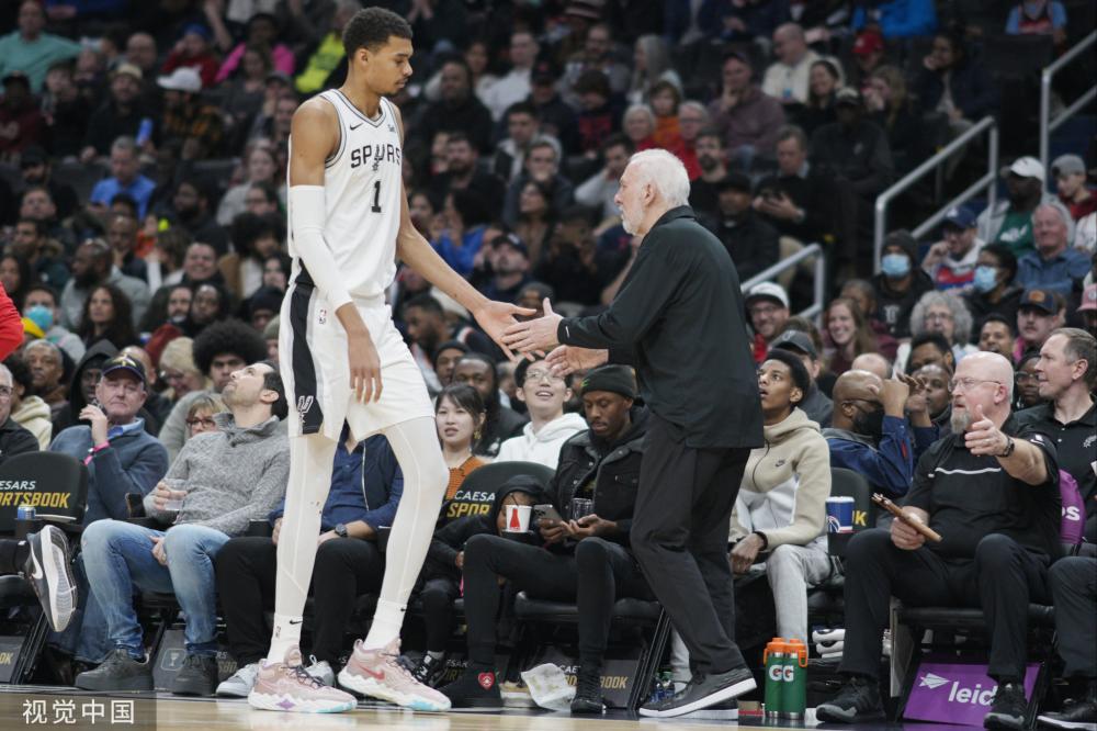 短短两次回 短短两次回